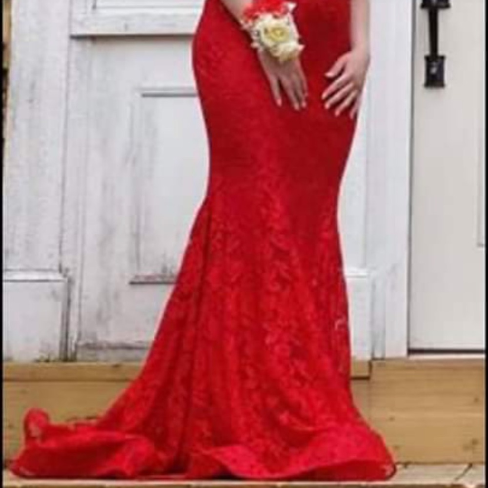 Prom dress - Picture 5 of 8